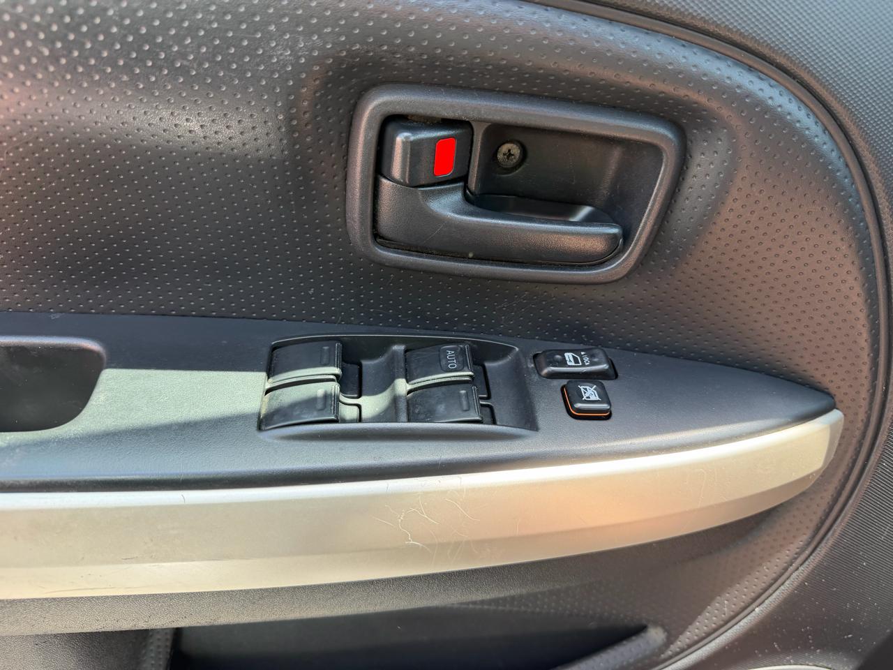 Scion xA Hatchback 2006