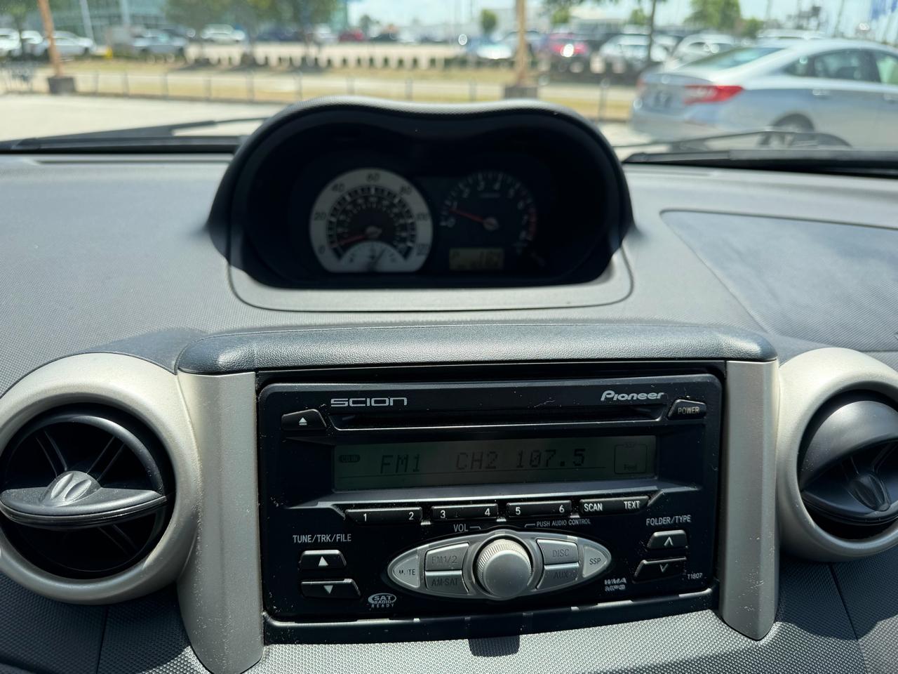 Scion xA Hatchback 2006
