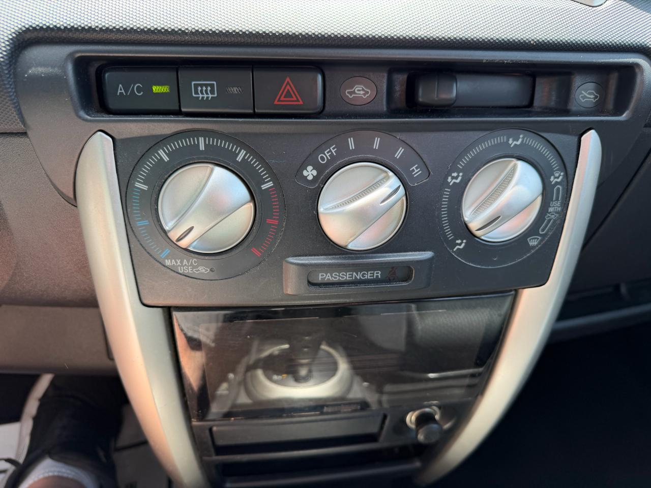 Scion xA Hatchback 2006