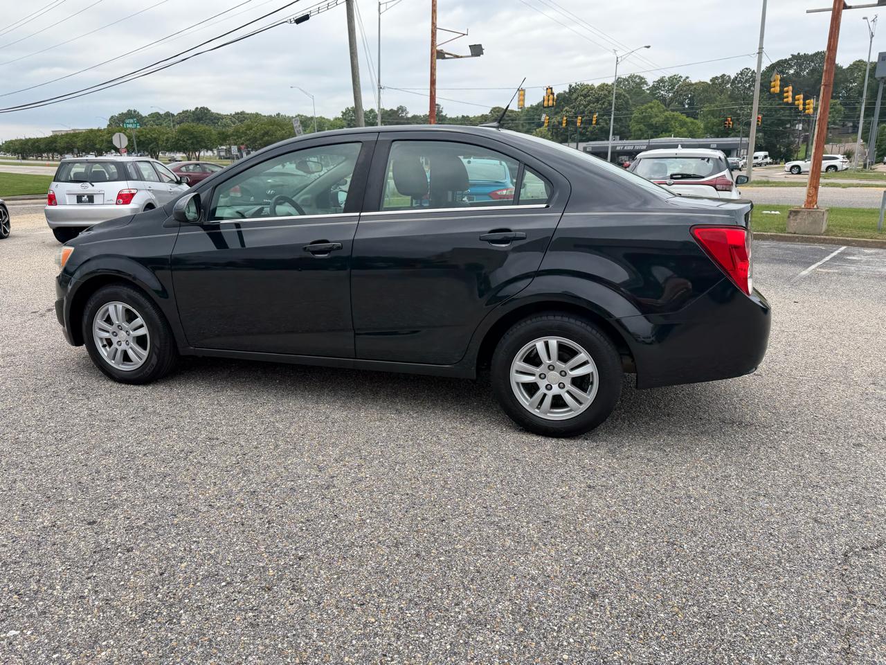 Chevrolet Sonic  2014