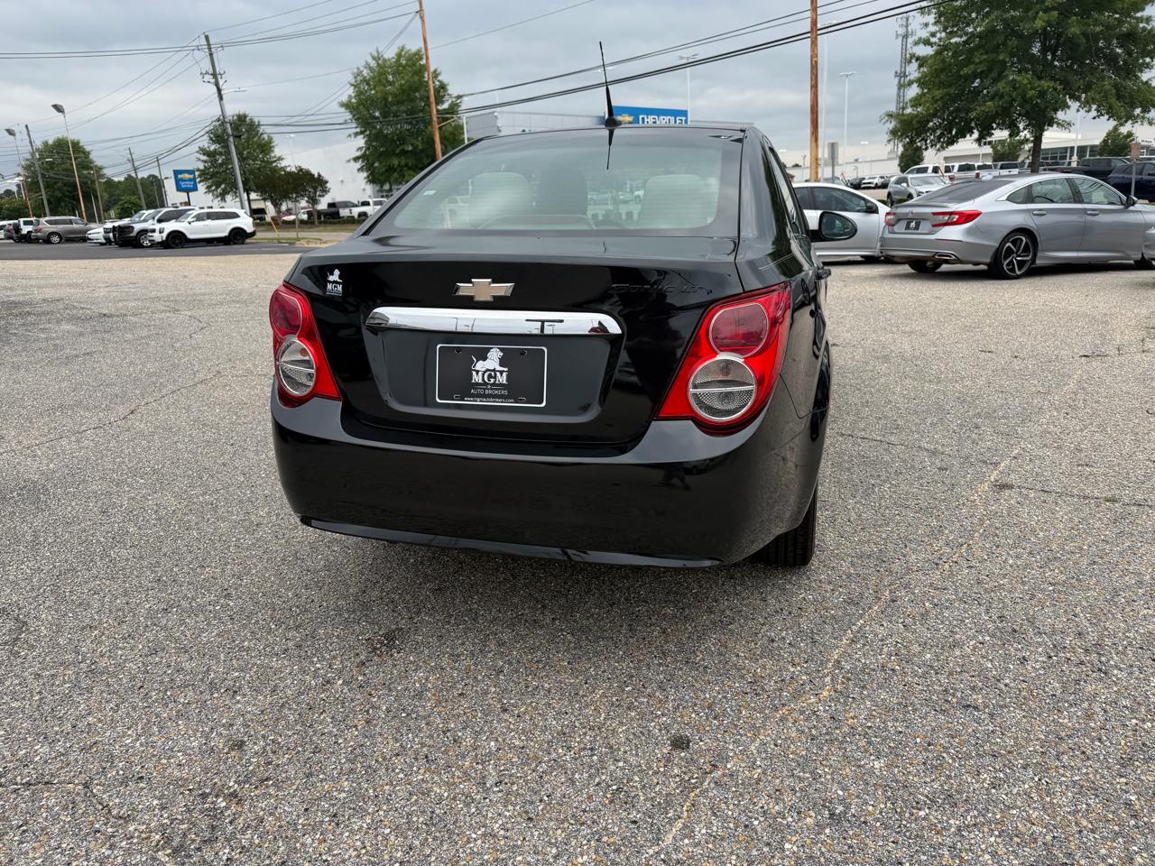 Chevrolet Sonic  2014