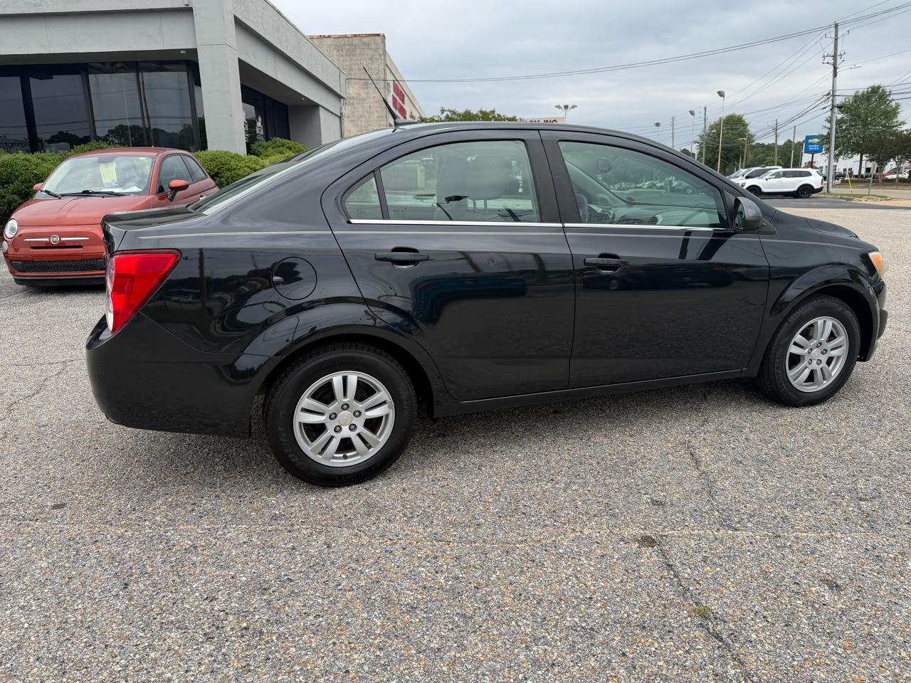 Chevrolet Sonic  2014