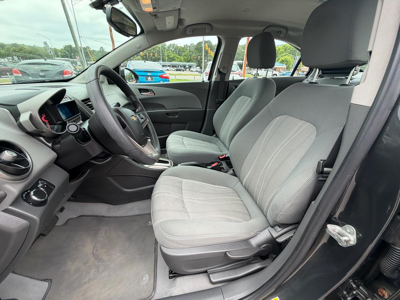 Chevrolet Sonic  2014