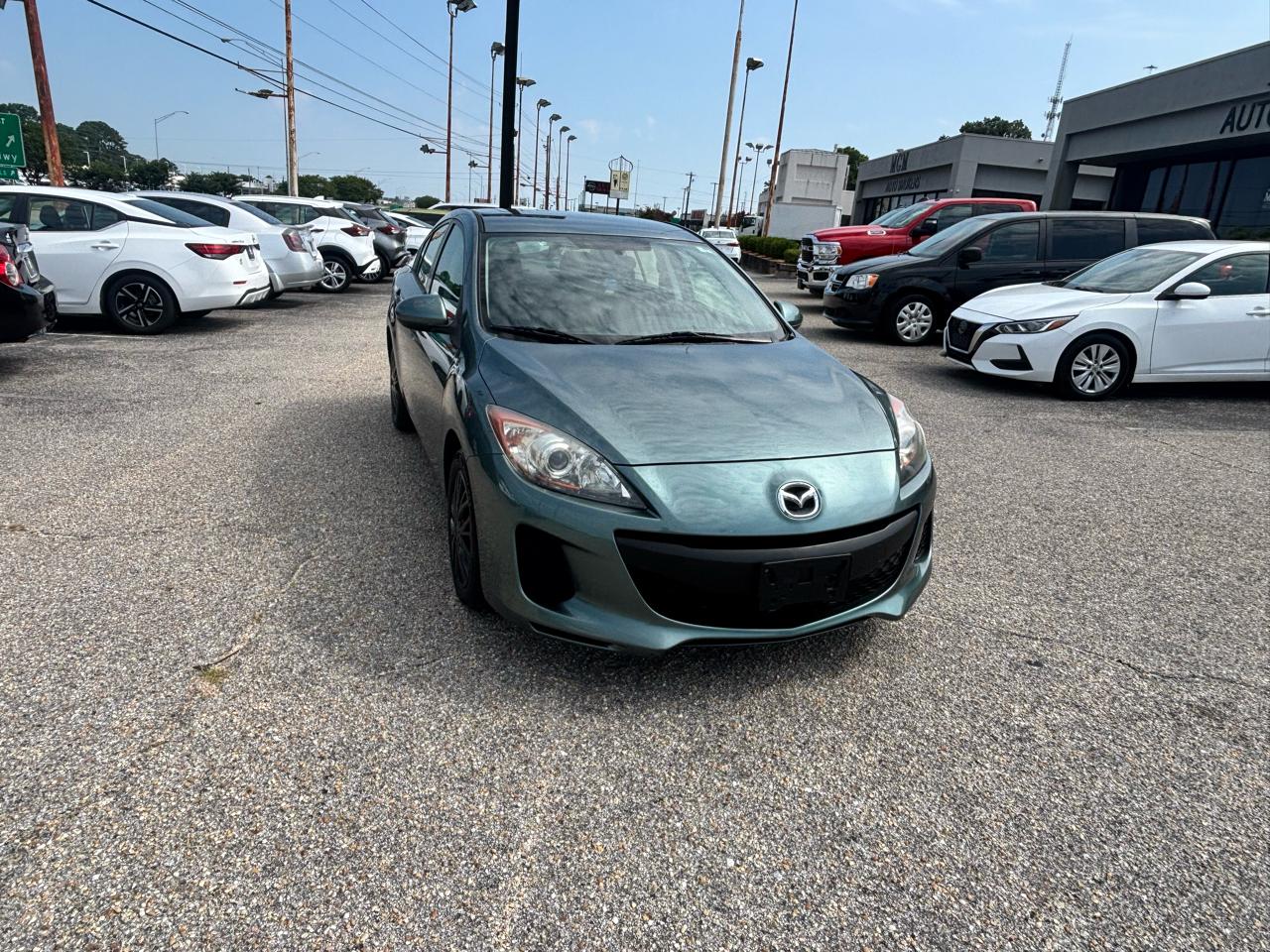 Mazda MAZDA3  2013