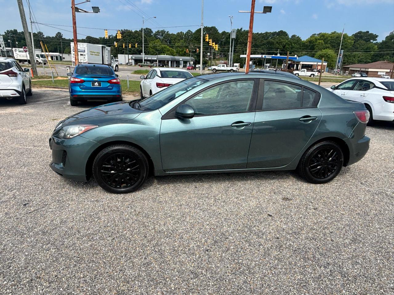 Mazda MAZDA3  2013