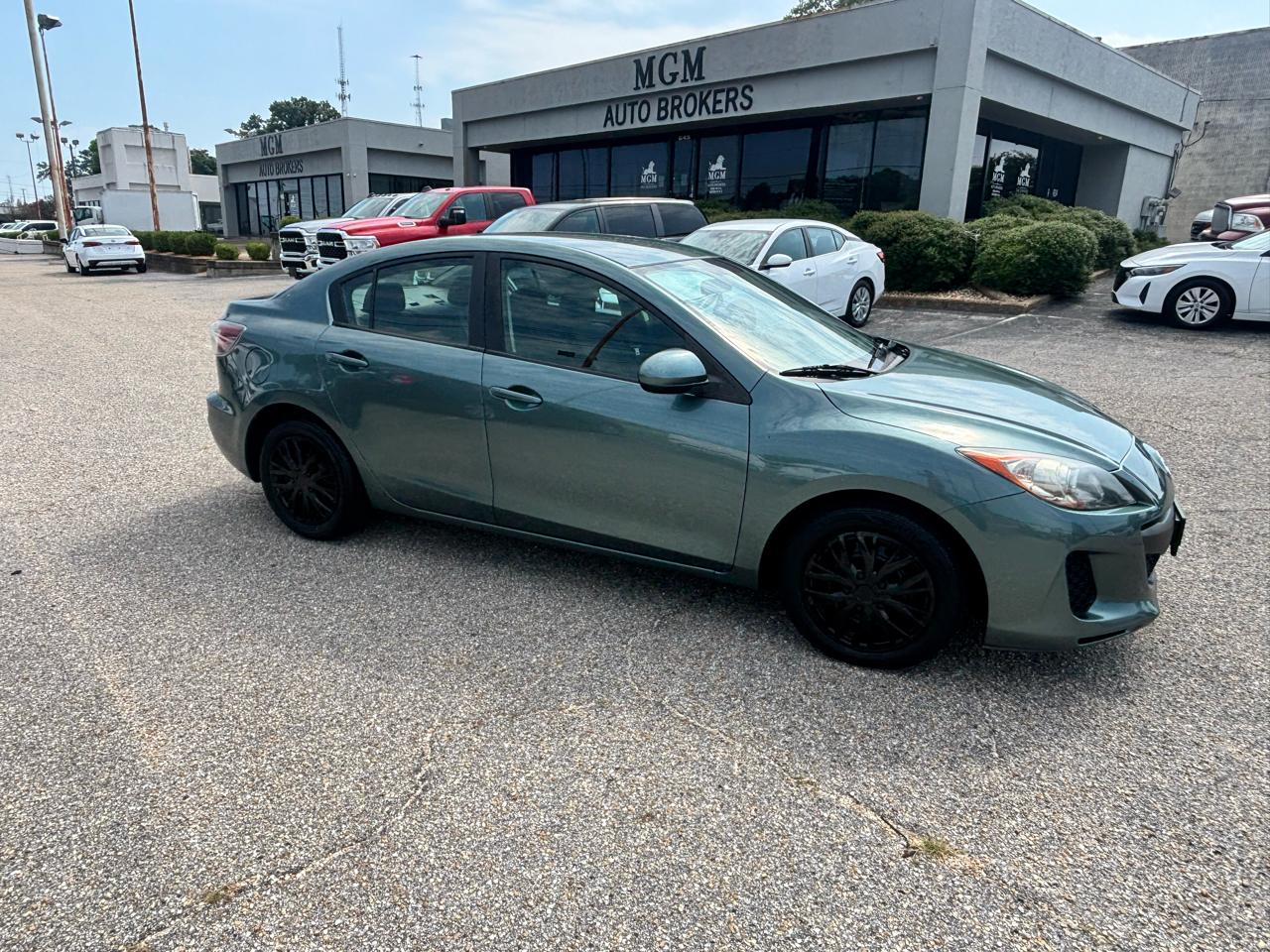 Mazda MAZDA3  2013