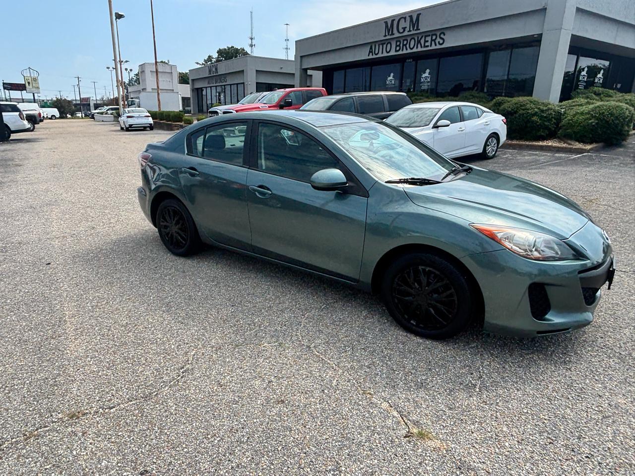 Mazda MAZDA3  2013