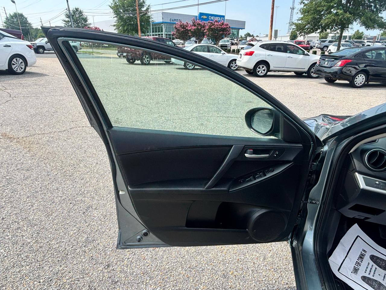 Mazda MAZDA3  2013