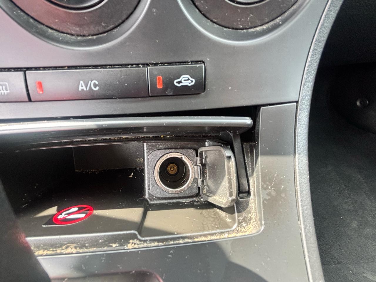 Mazda MAZDA3  2013