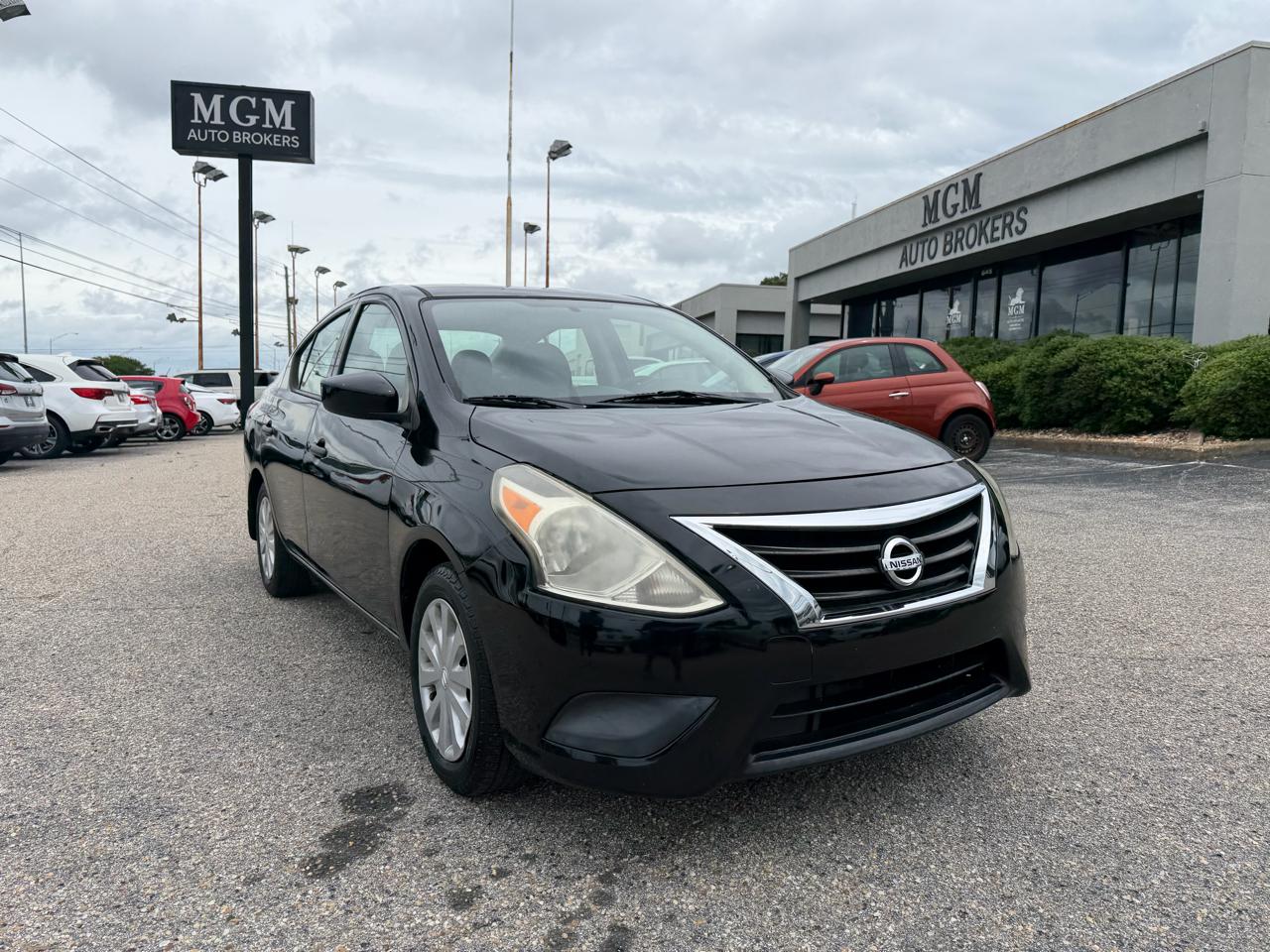 Nissan Versa Sedan  2017