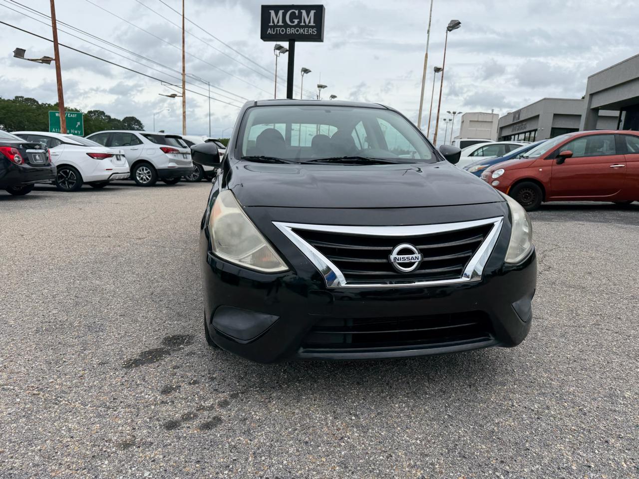 Nissan Versa Sedan  2017