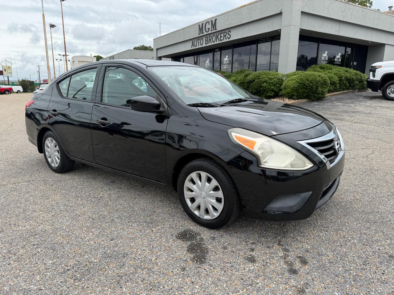 Nissan Versa Sedan  2017