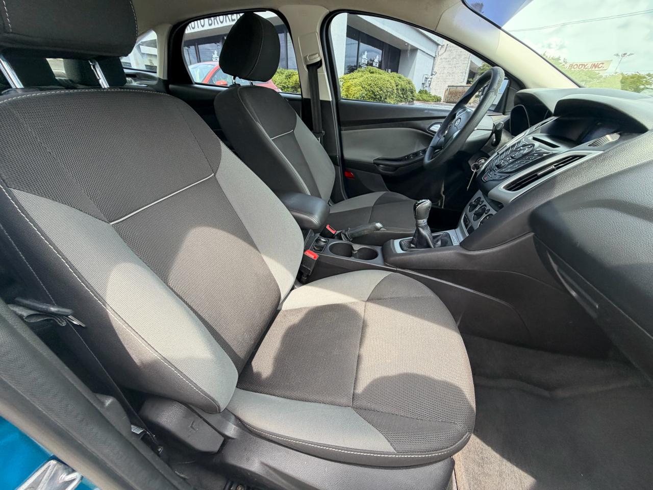 Ford Focus  2014