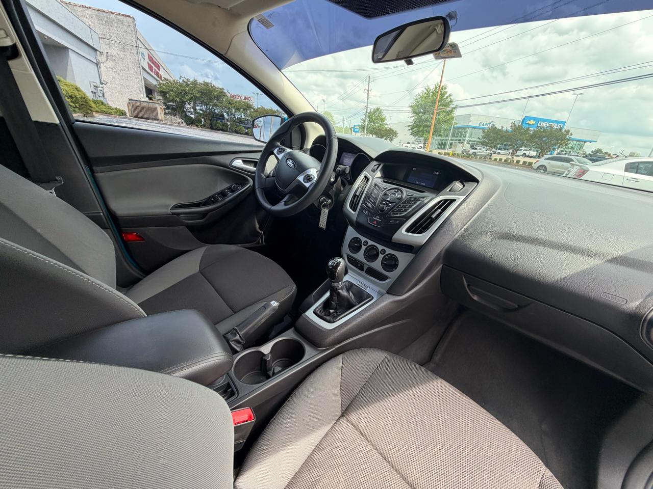Ford Focus  2014