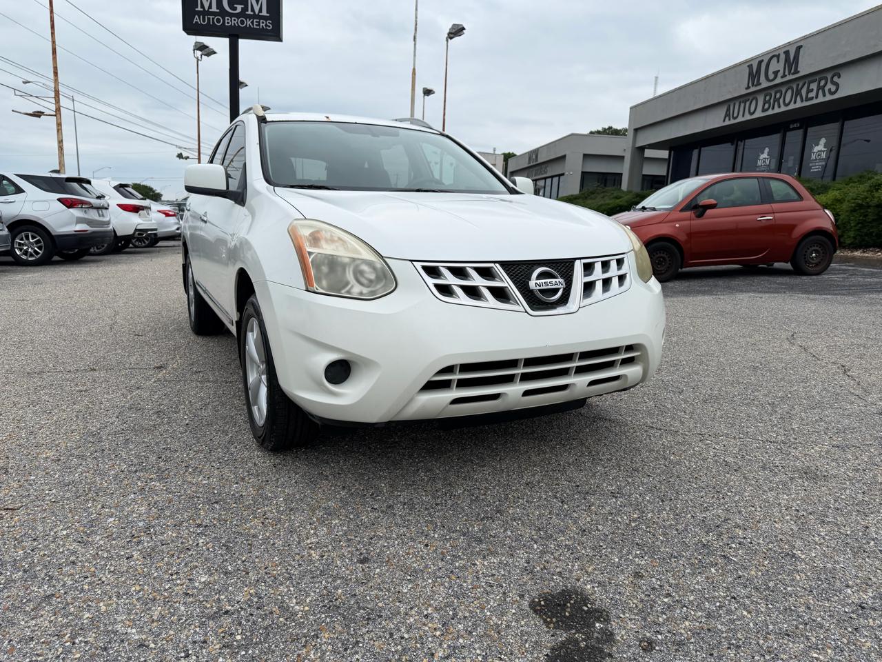 Nissan Rogue  2011