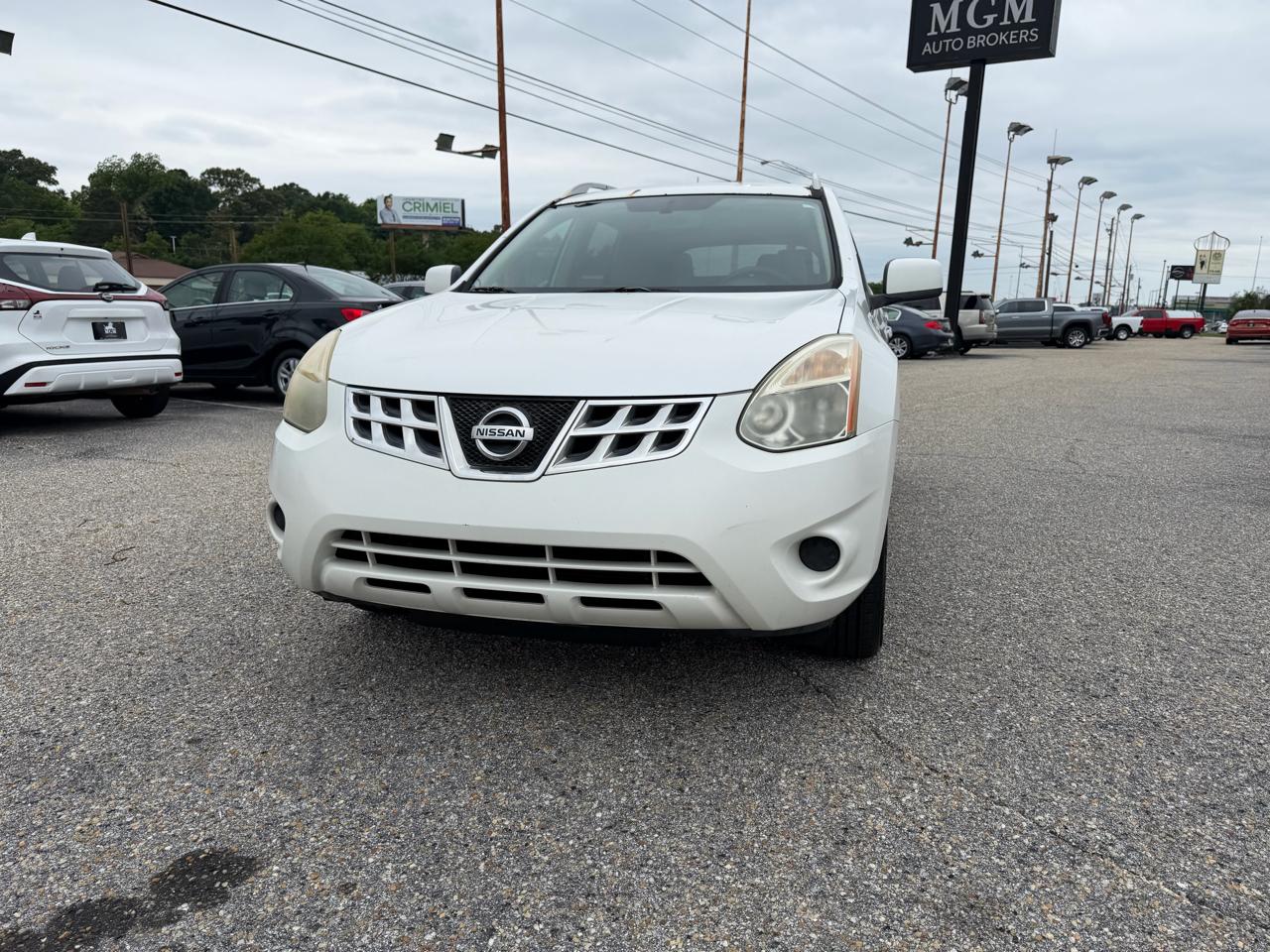 Nissan Rogue  2011