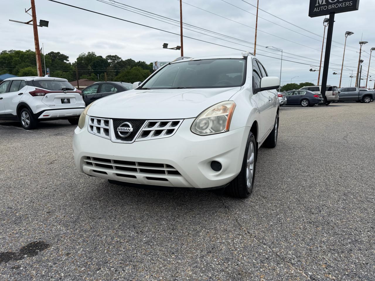Nissan Rogue  2011