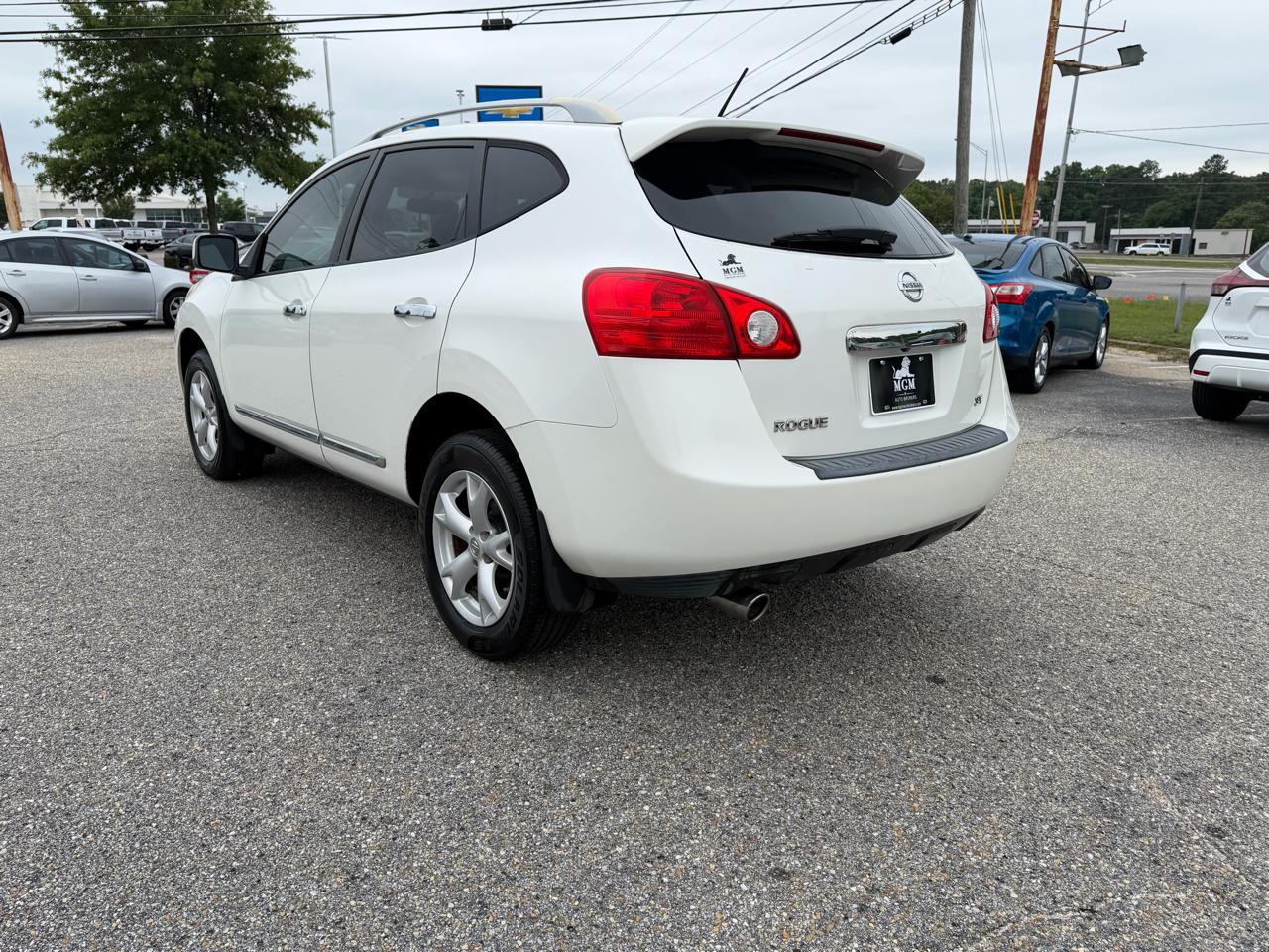 Nissan Rogue  2011