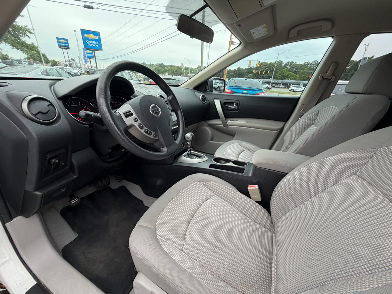 Nissan Rogue  2011