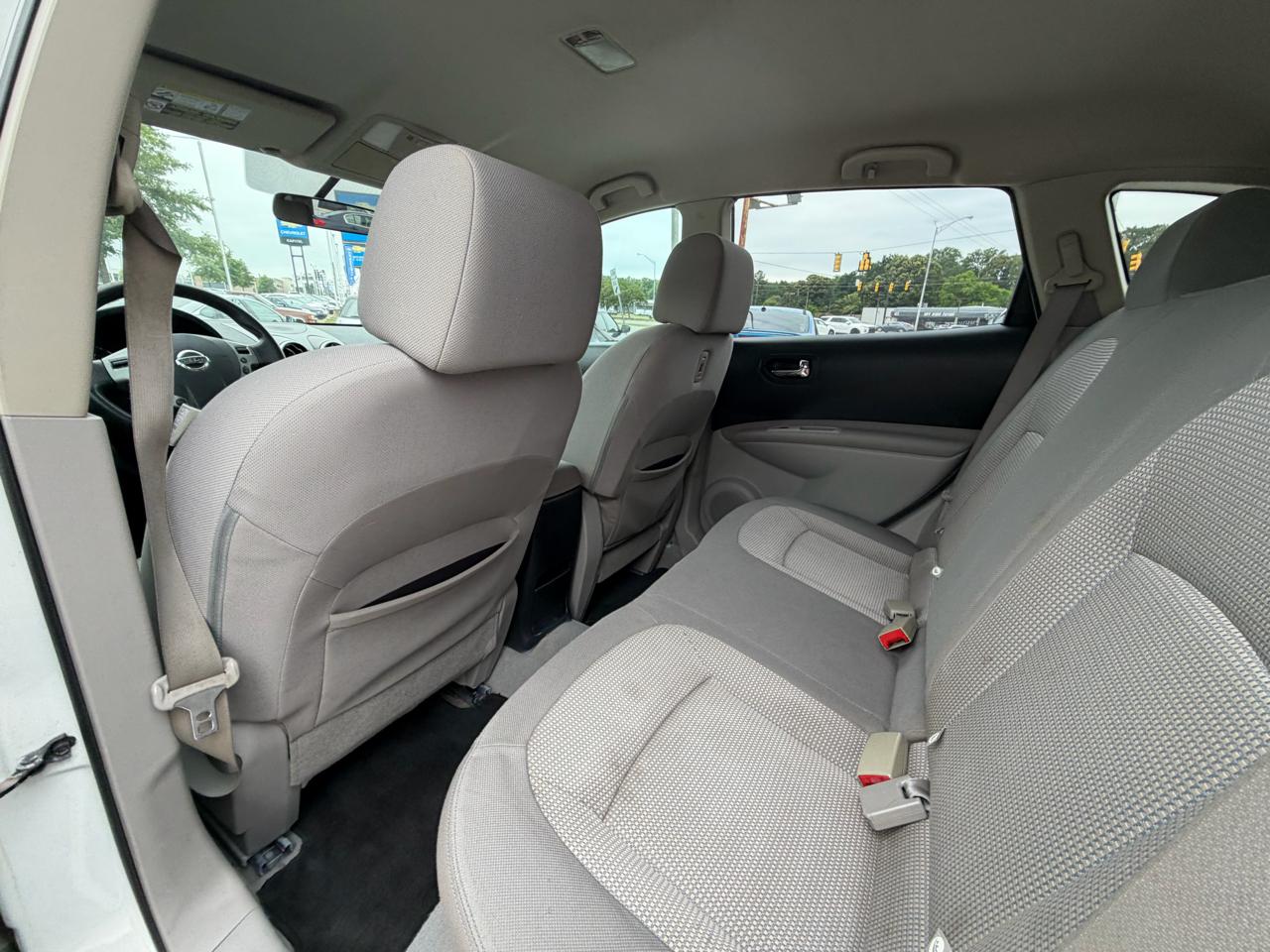 Nissan Rogue  2011