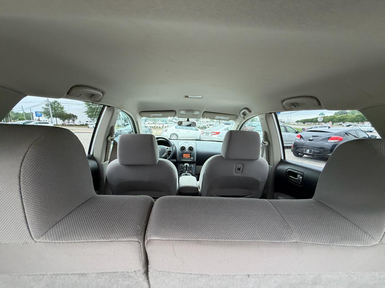 Nissan Rogue  2011