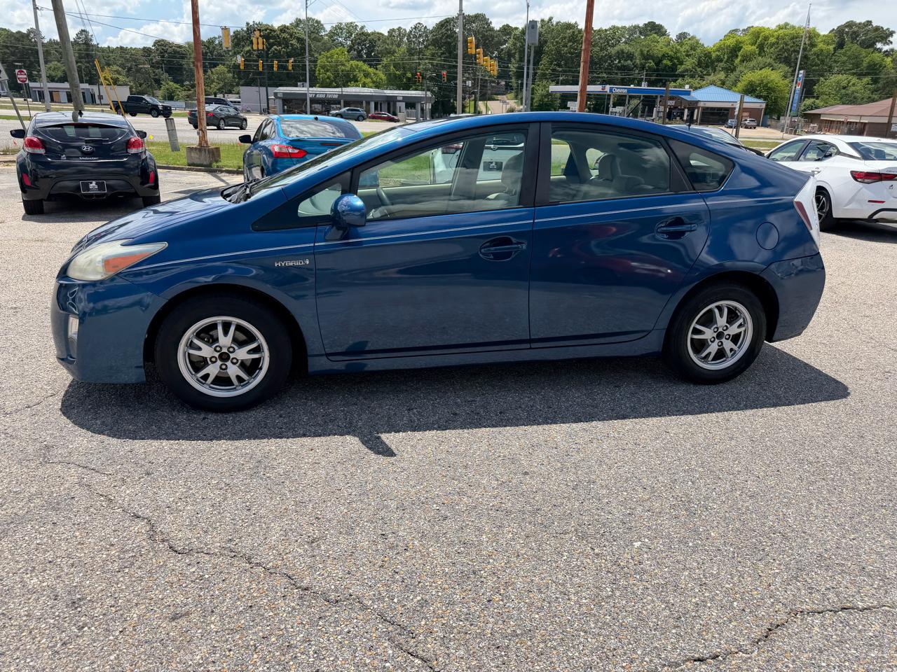 Toyota Prius  2010