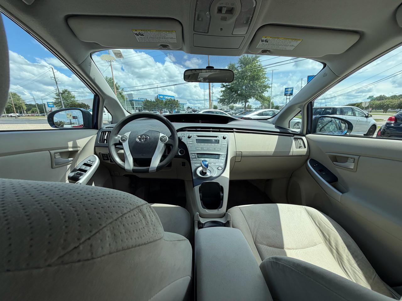 Toyota Prius  2010