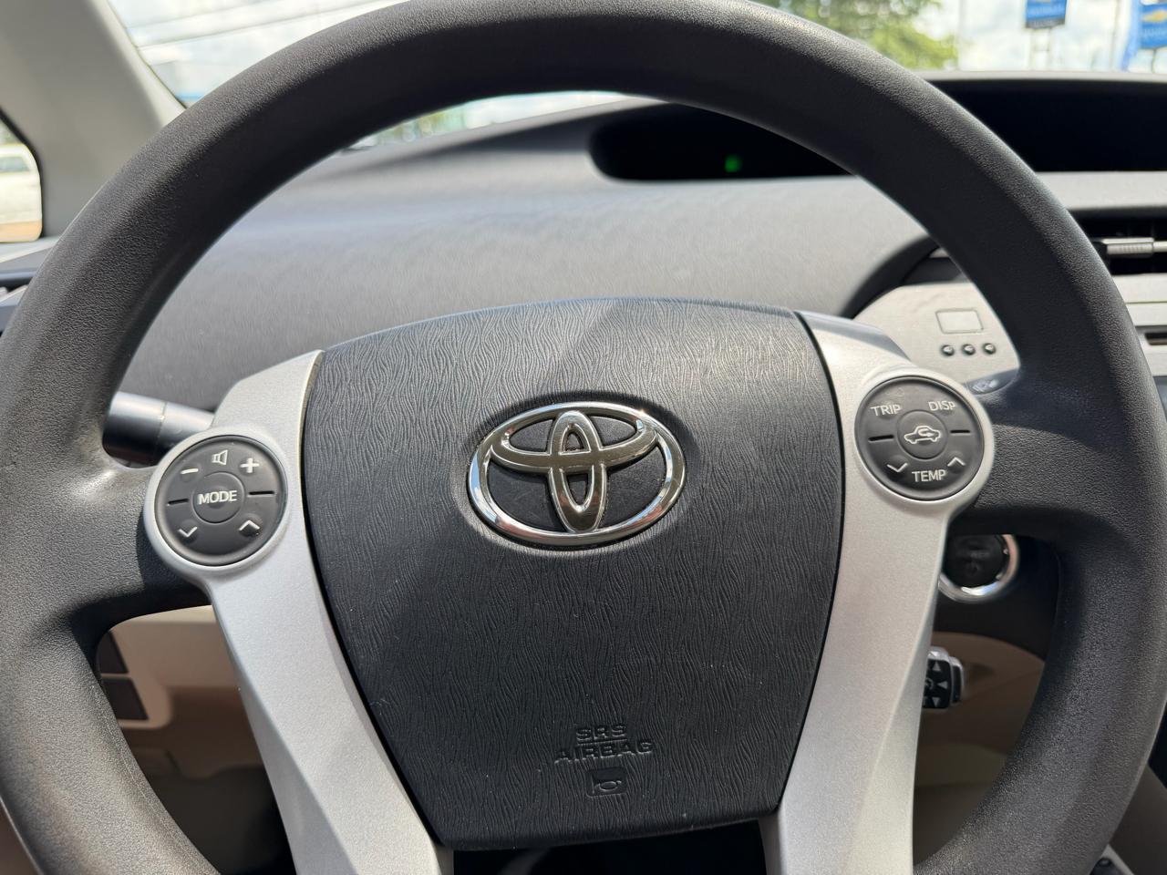 Toyota Prius  2010