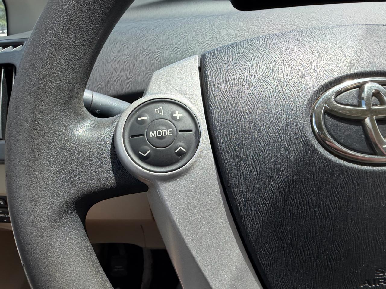 Toyota Prius  2010