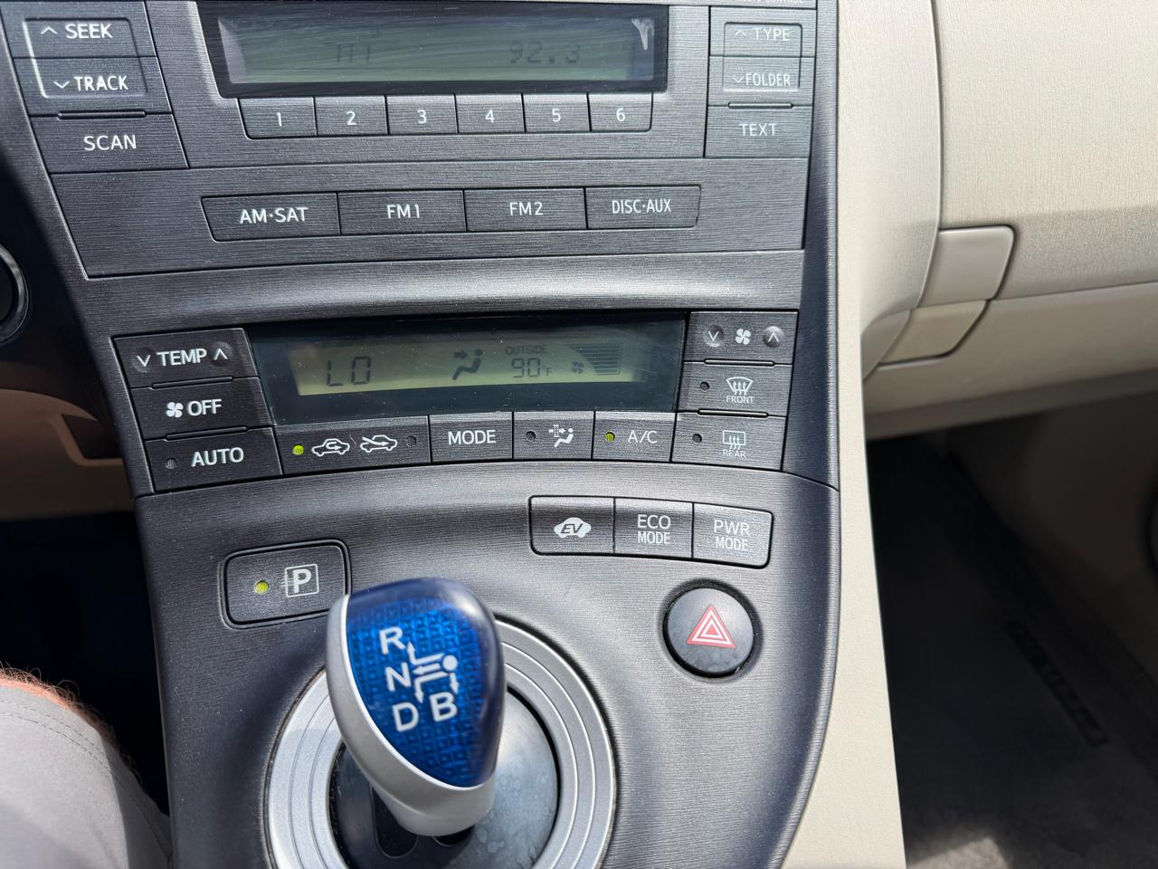 Toyota Prius  2010