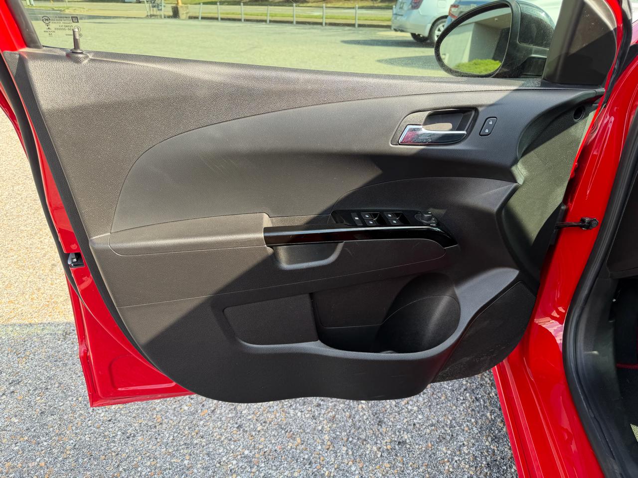 Chevrolet Sonic  2015