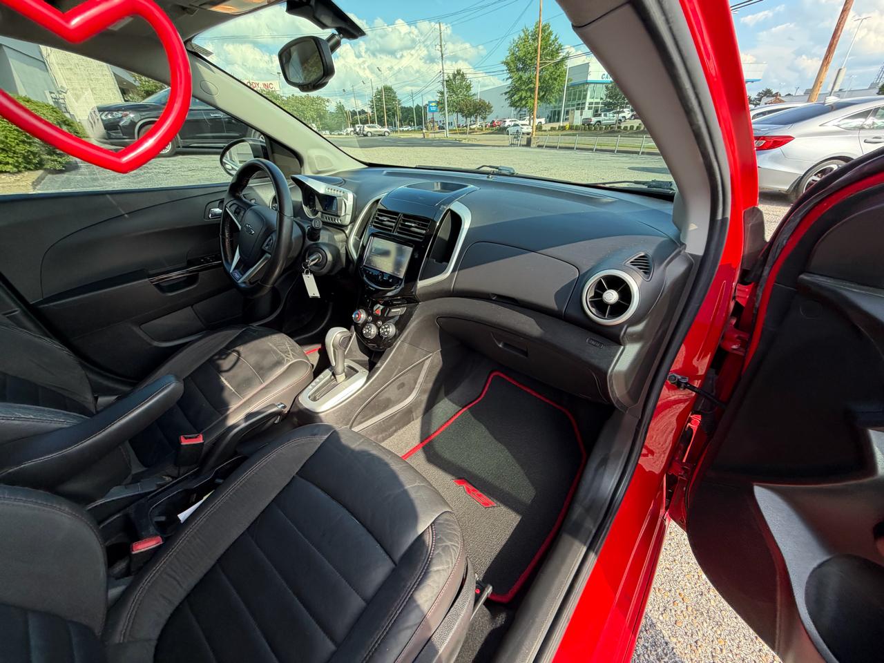 Chevrolet Sonic  2015