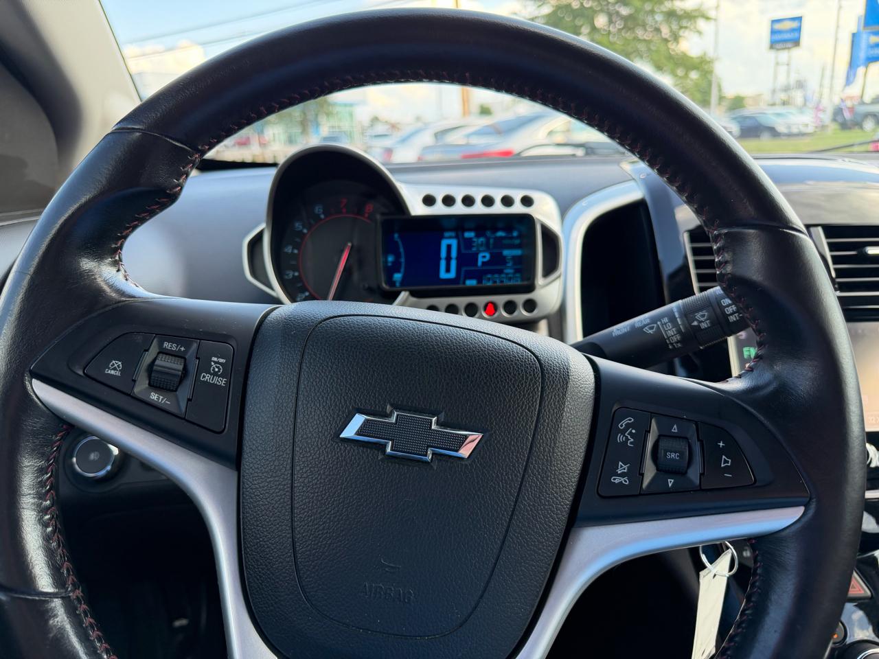 Chevrolet Sonic  2015