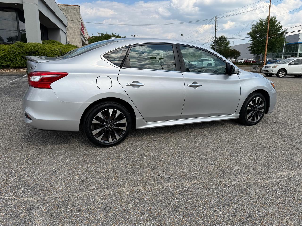 Nissan Sentra  2016