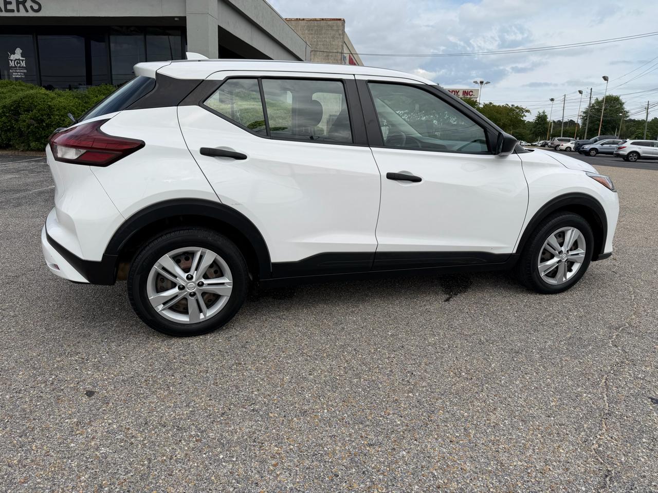 Nissan Kicks  2022