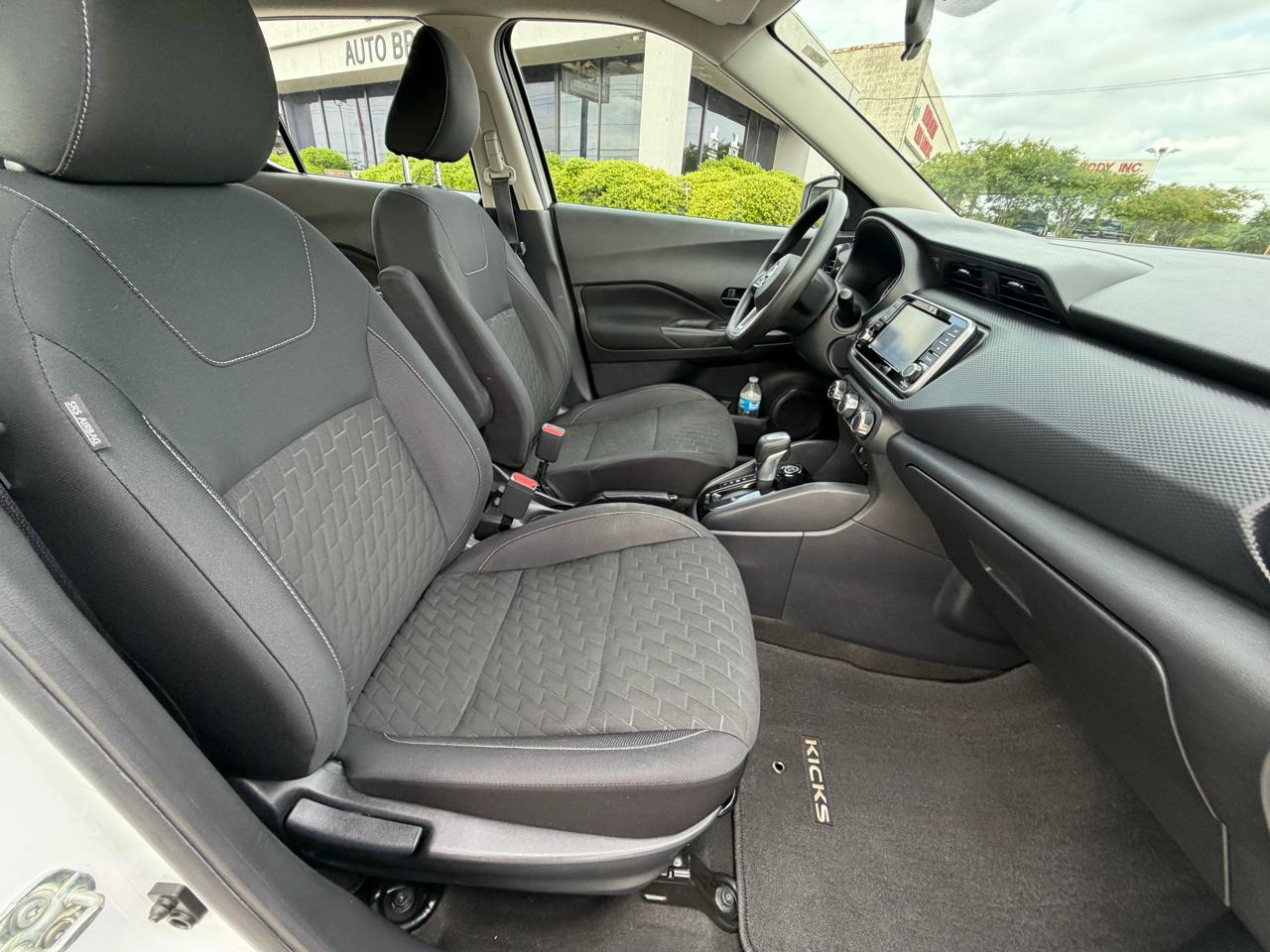 Nissan Kicks  2022