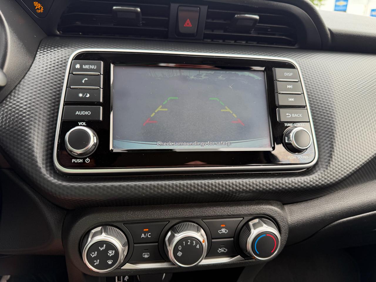 Nissan Kicks  2022