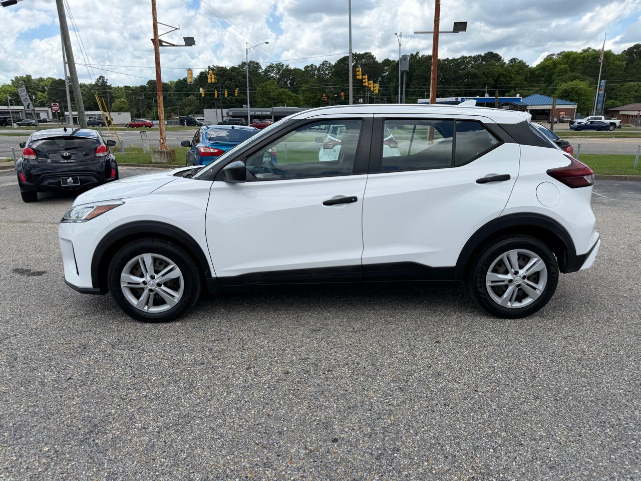 Nissan Kicks  2021