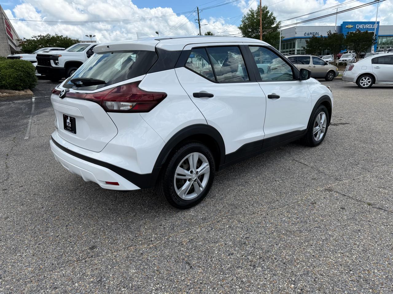 Nissan Kicks  2021