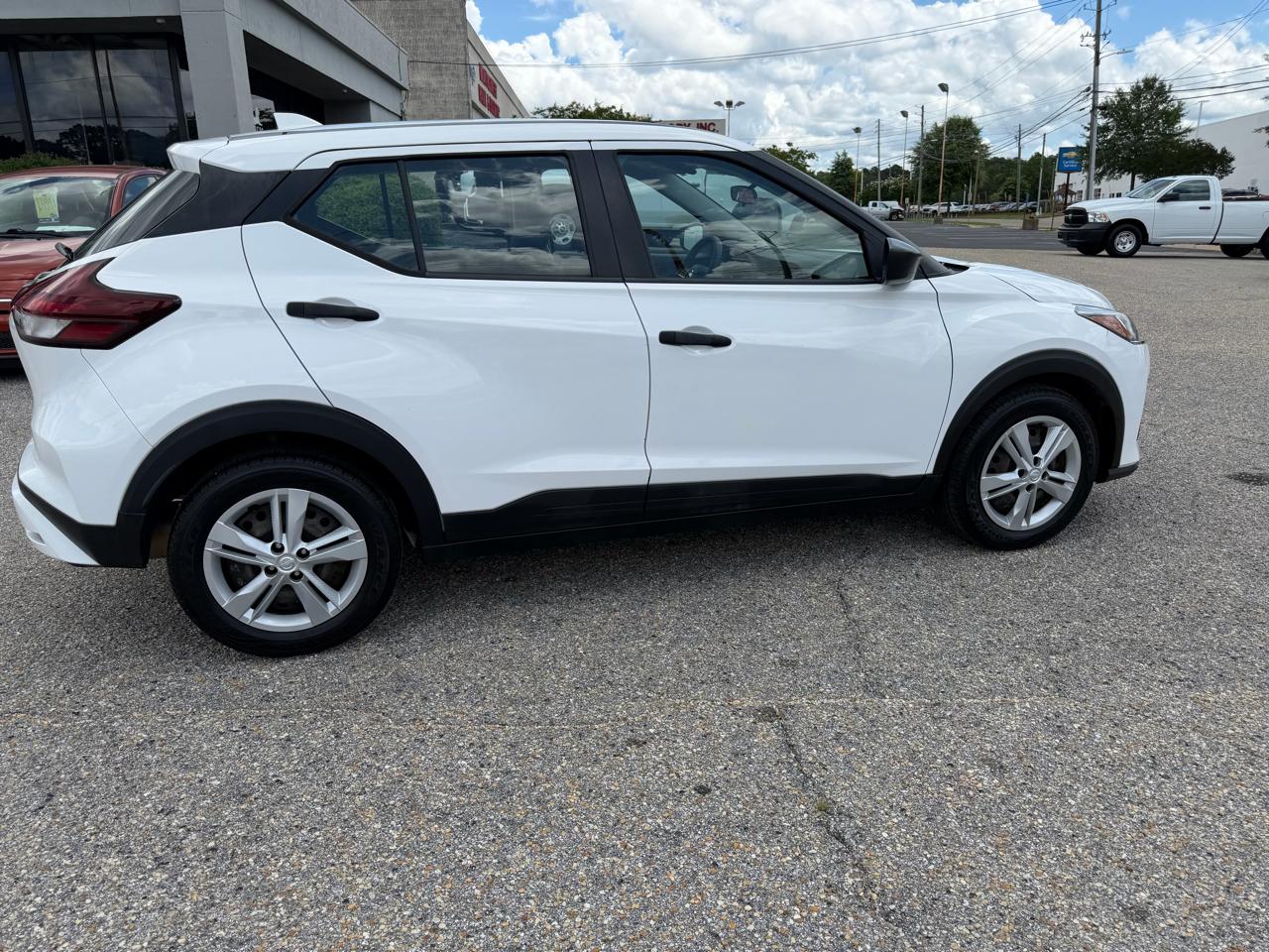 Nissan Kicks  2021