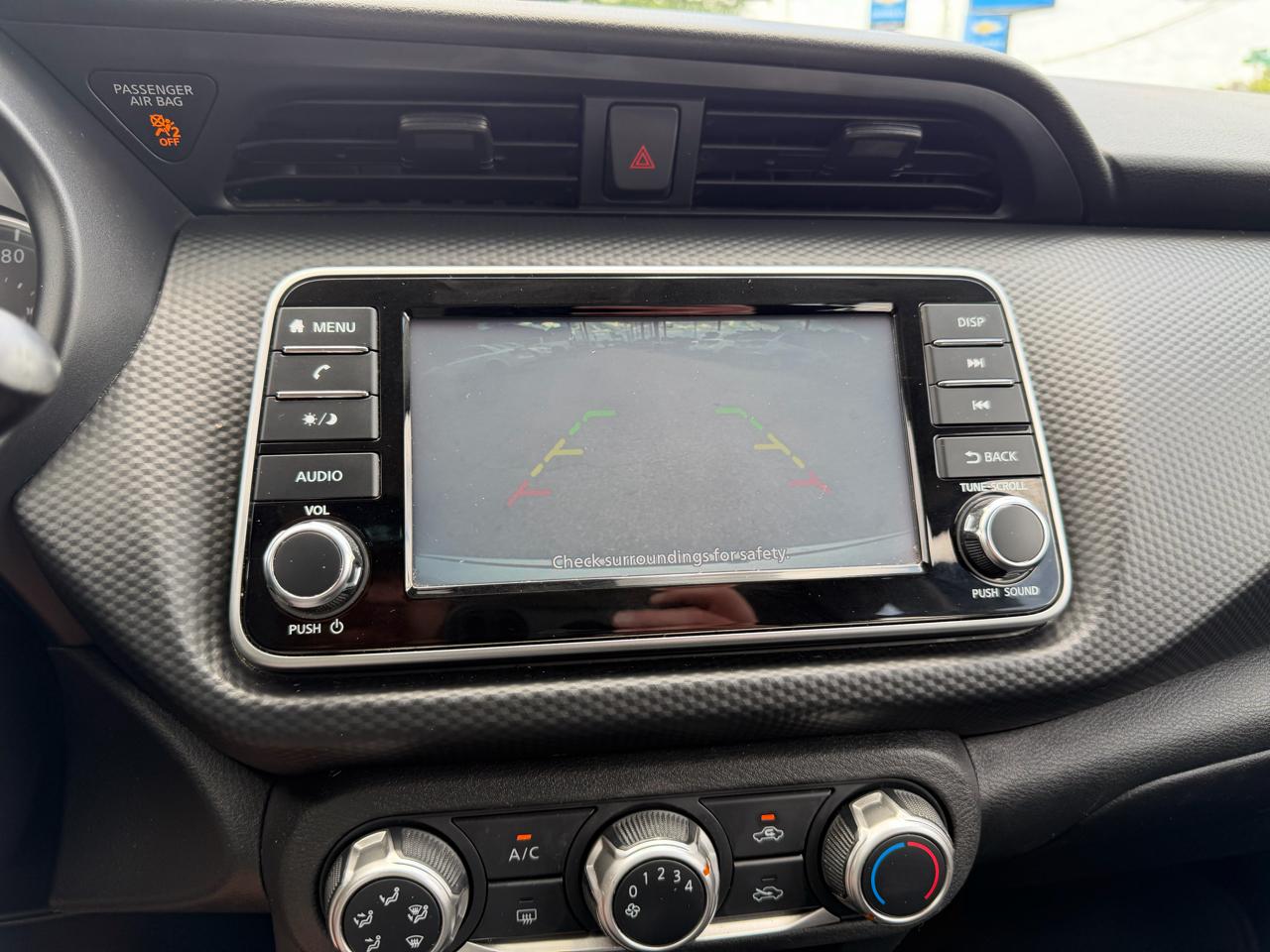 Nissan Kicks  2021