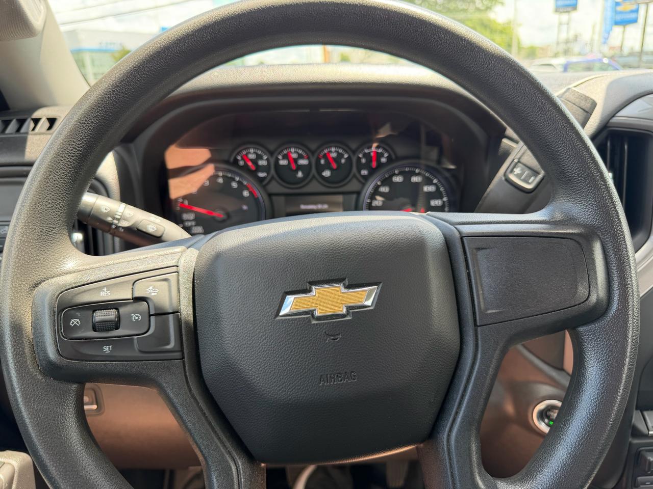 Chevrolet Silverado 1500  2023