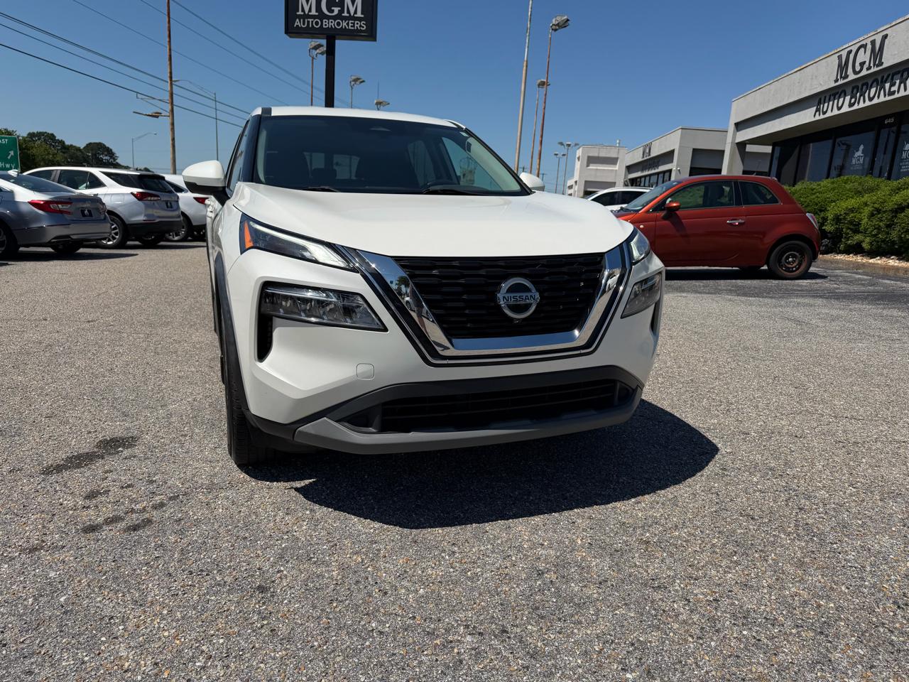 Nissan Rogue  2021