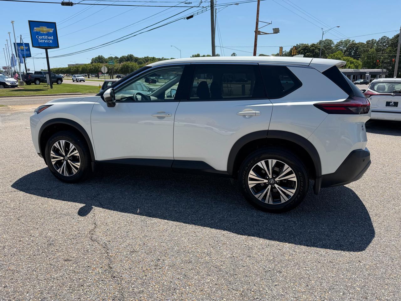 Nissan Rogue  2021