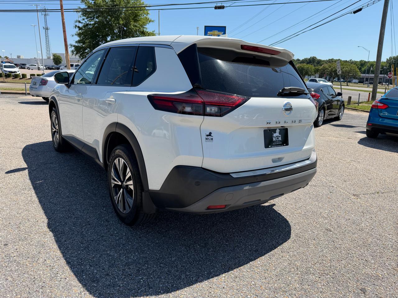 Nissan Rogue  2021