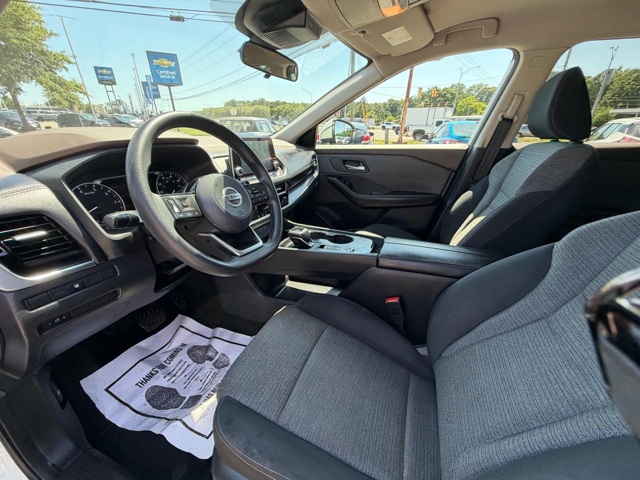 Nissan Rogue  2021