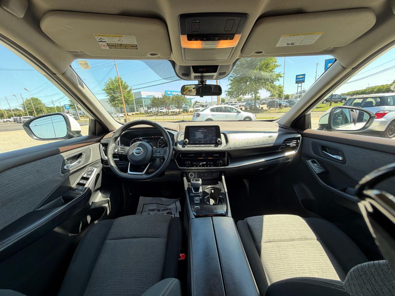 Nissan Rogue  2021