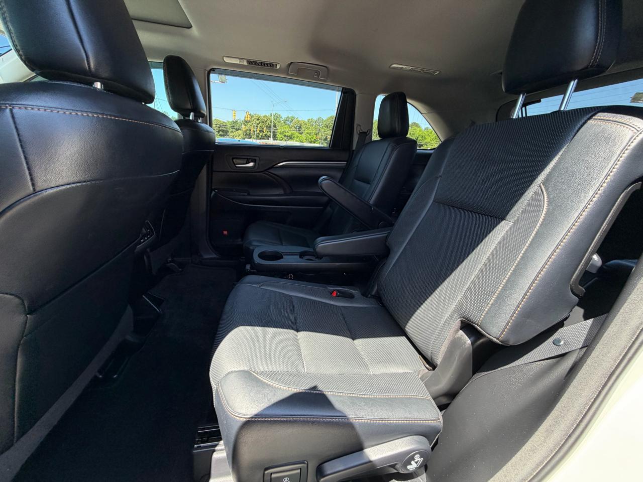 Toyota Highlander  2017