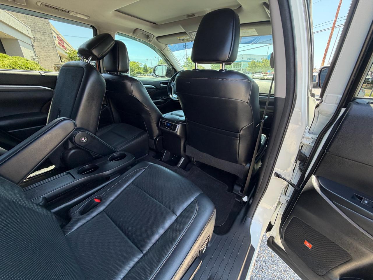 Toyota Highlander  2017