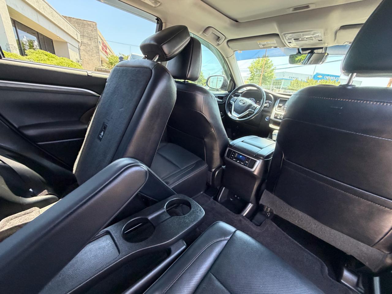Toyota Highlander  2017